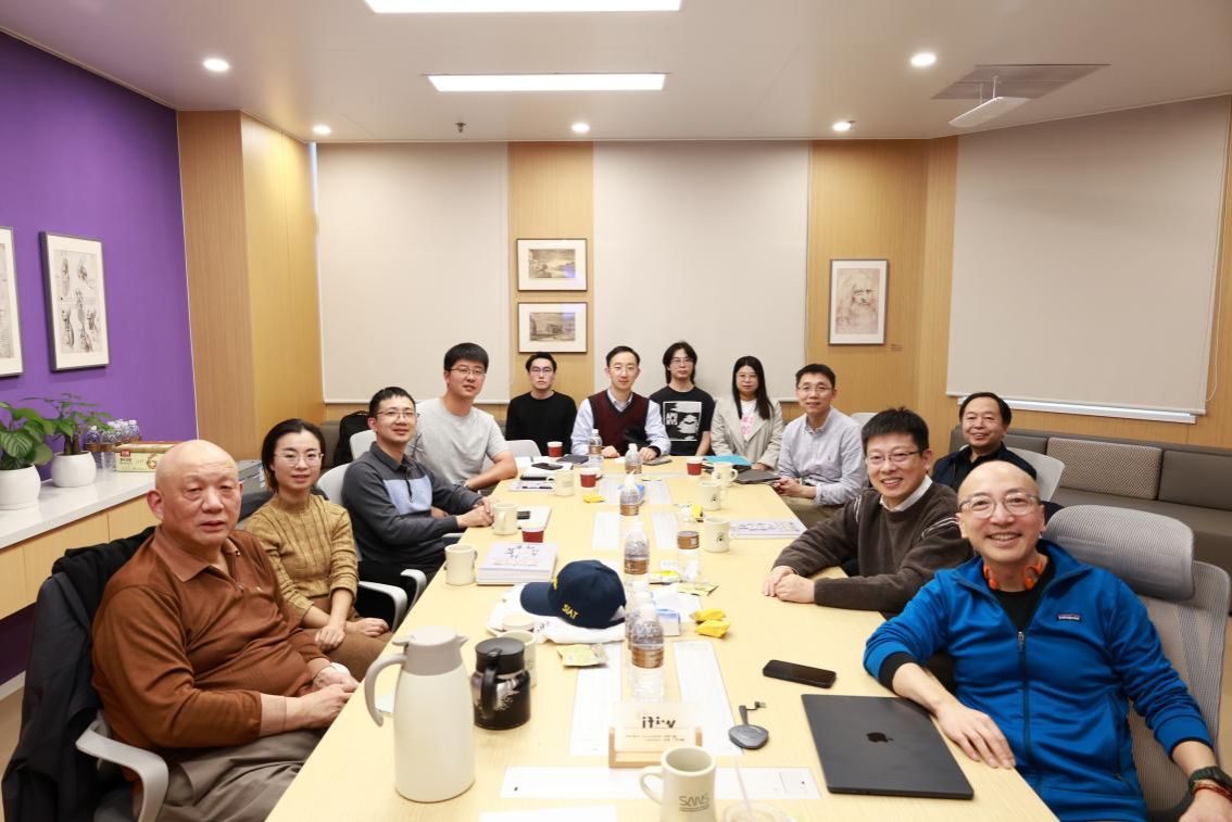 3b8694a3869d96a7089e1aefb80e97d8